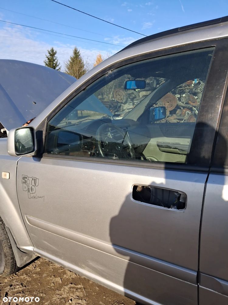 Nissan x-trail 06 drzwi lewy przod - 3