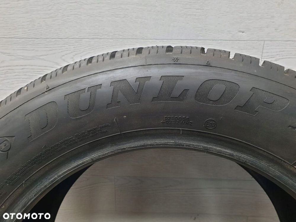 Opona zimowa Dunlop Winter Sport 5 SUV 235/55R17 103 V - 2
