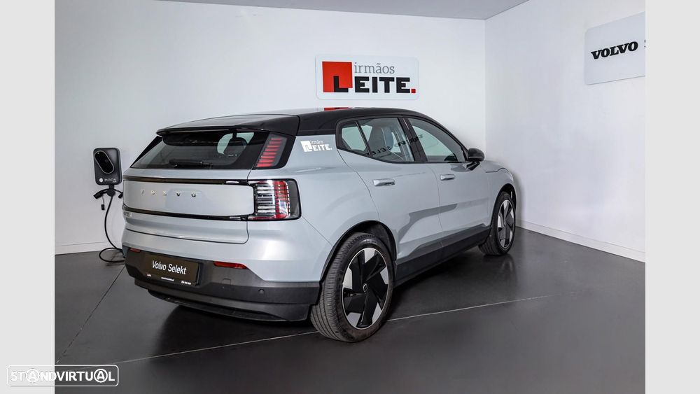 Volvo EX30 69 kWh Single Motor Extended Range Plus - 6