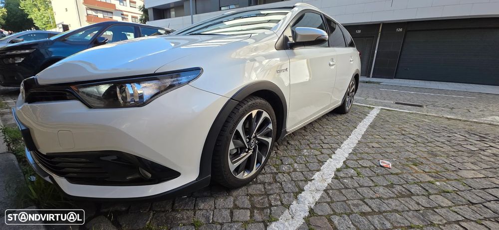 Toyota Auris Touring Sports 1.8 HSD Exclusive+Navi - 1