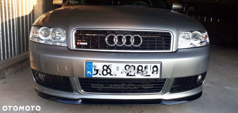 Logo Emblemat QUATTRO Napis 100% Stal Nierdzewna AUDI Gril Atrapa - 17
