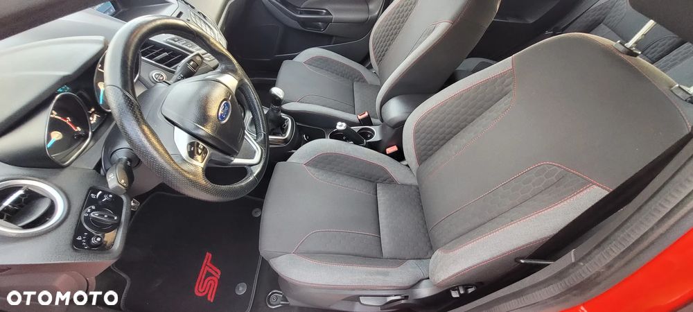 Ford Fiesta 1.0 EcoBoost Start-Stop ST-LINE - 18