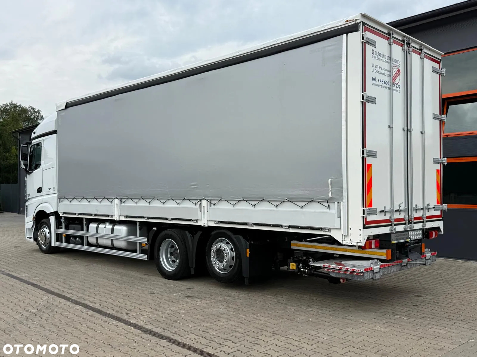 Mercedes-Benz Actros 2542 / E6 / burto-firanka 8,5 m + winda / 21Epal / z Niemiec / sypialka plandeka firana skrzynia - 4