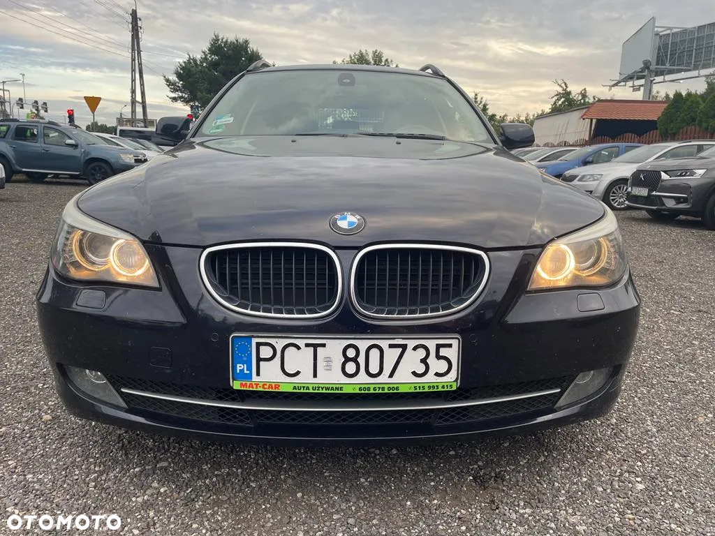 BMW Seria 5 520d Touring Special Edition - 3
