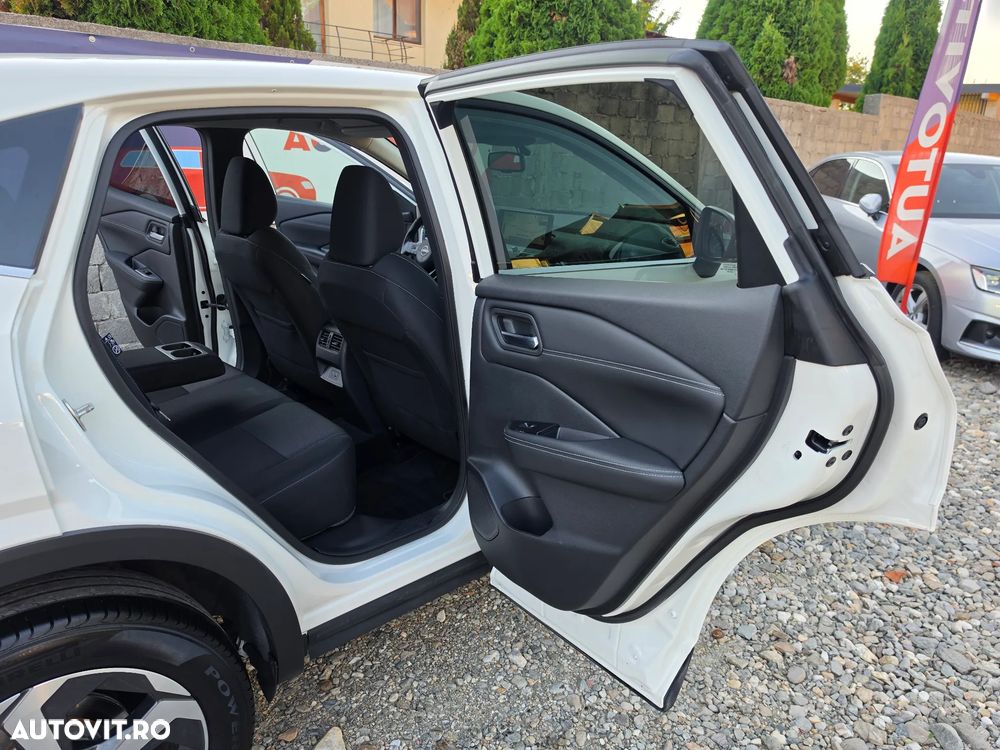 Nissan Qashqai 1.3 DIG-T MHEV N-Connecta - 31