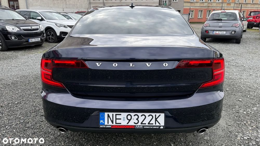 Volvo S90 - 9