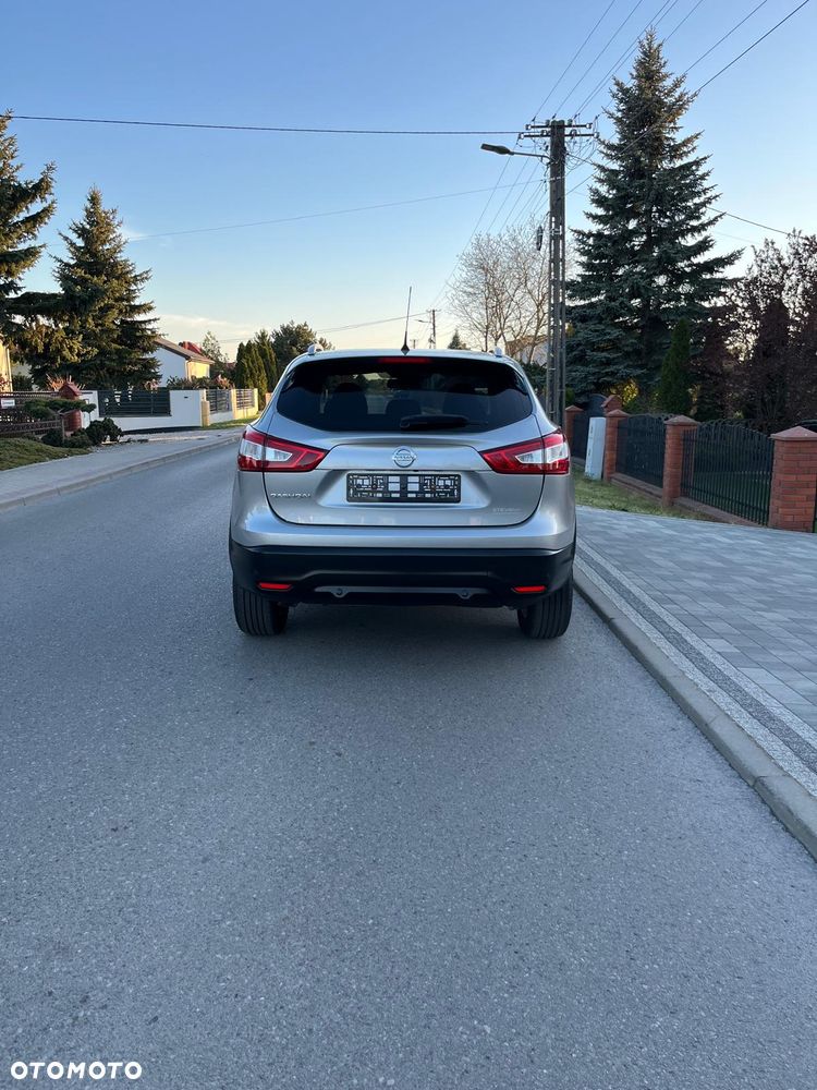 Nissan Qashqai 1.5 dCi DPF acenta - 6