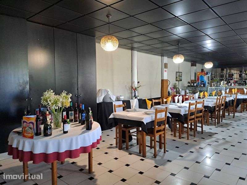 Trespasse de Restaurante pronto a funcionar em Mesão Frio - Guimarães - Grande imagem: 5/12