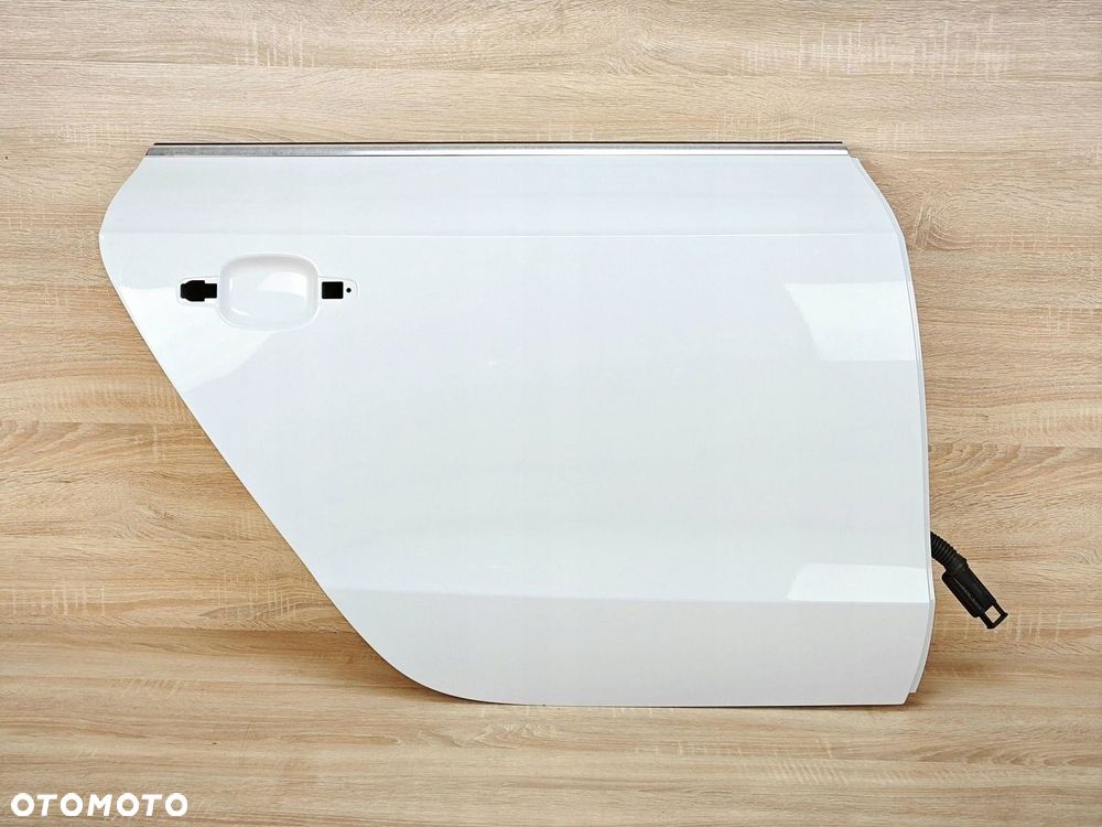 DRZWI PRAWY TYŁ AUDI A5 8T SPORTBACK LS9R 16km