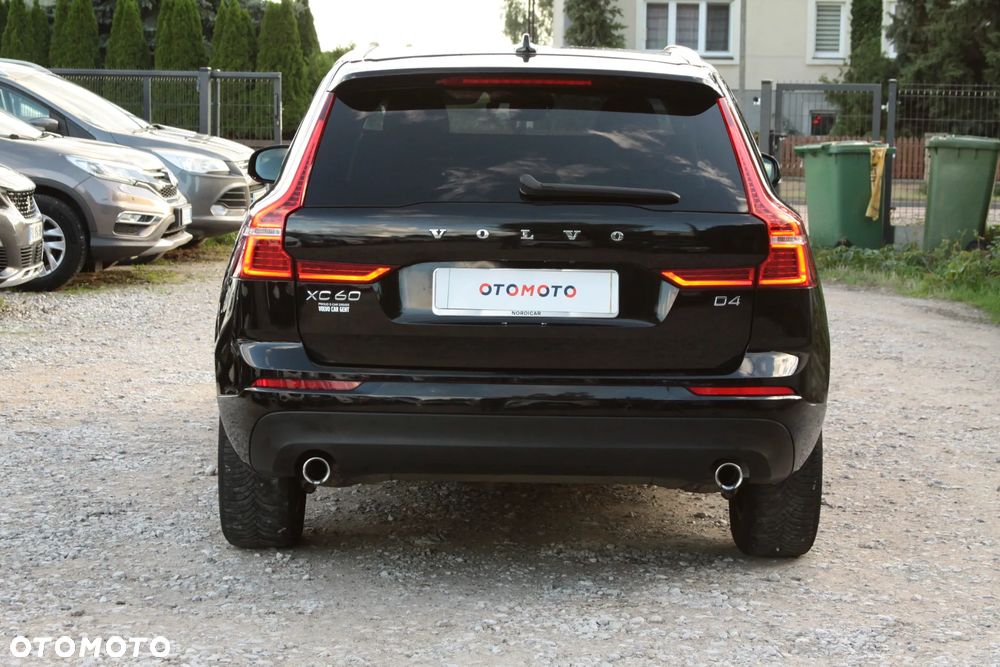 Volvo XC 60 D4 Geartronic Momentum - 12