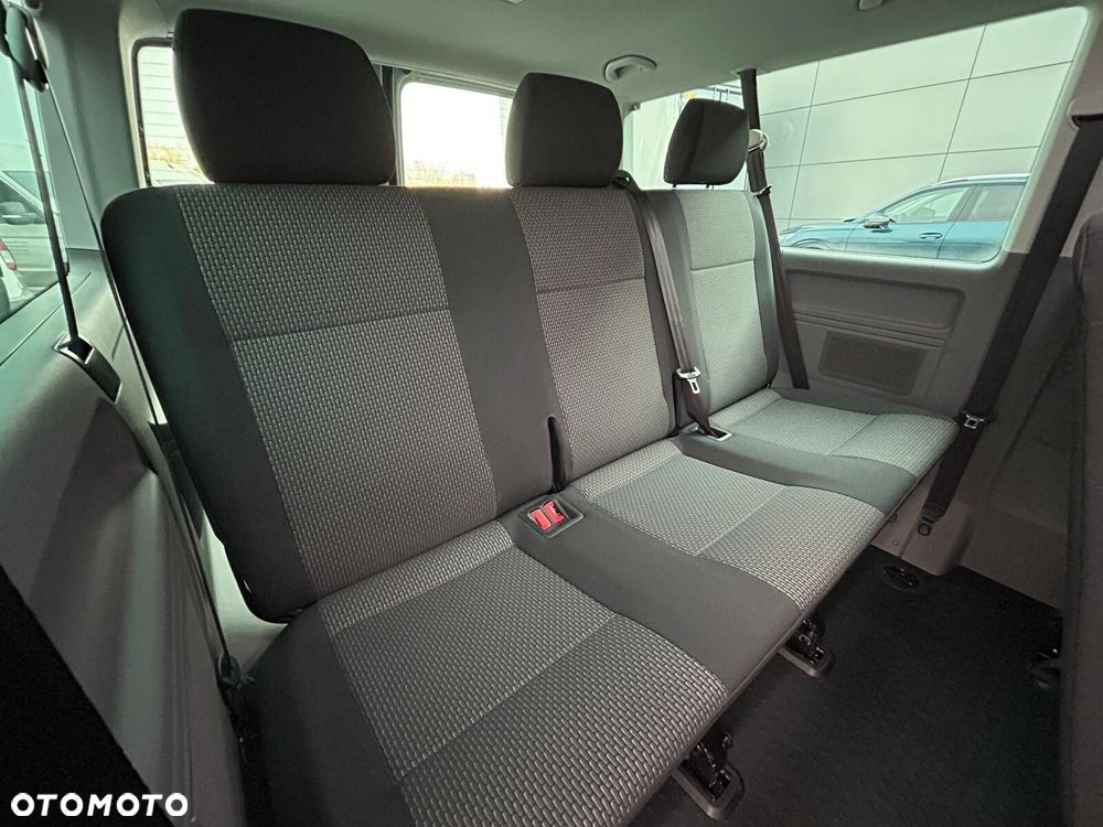 Volkswagen Caravelle 2.0 TDI L2 Trendline - 12