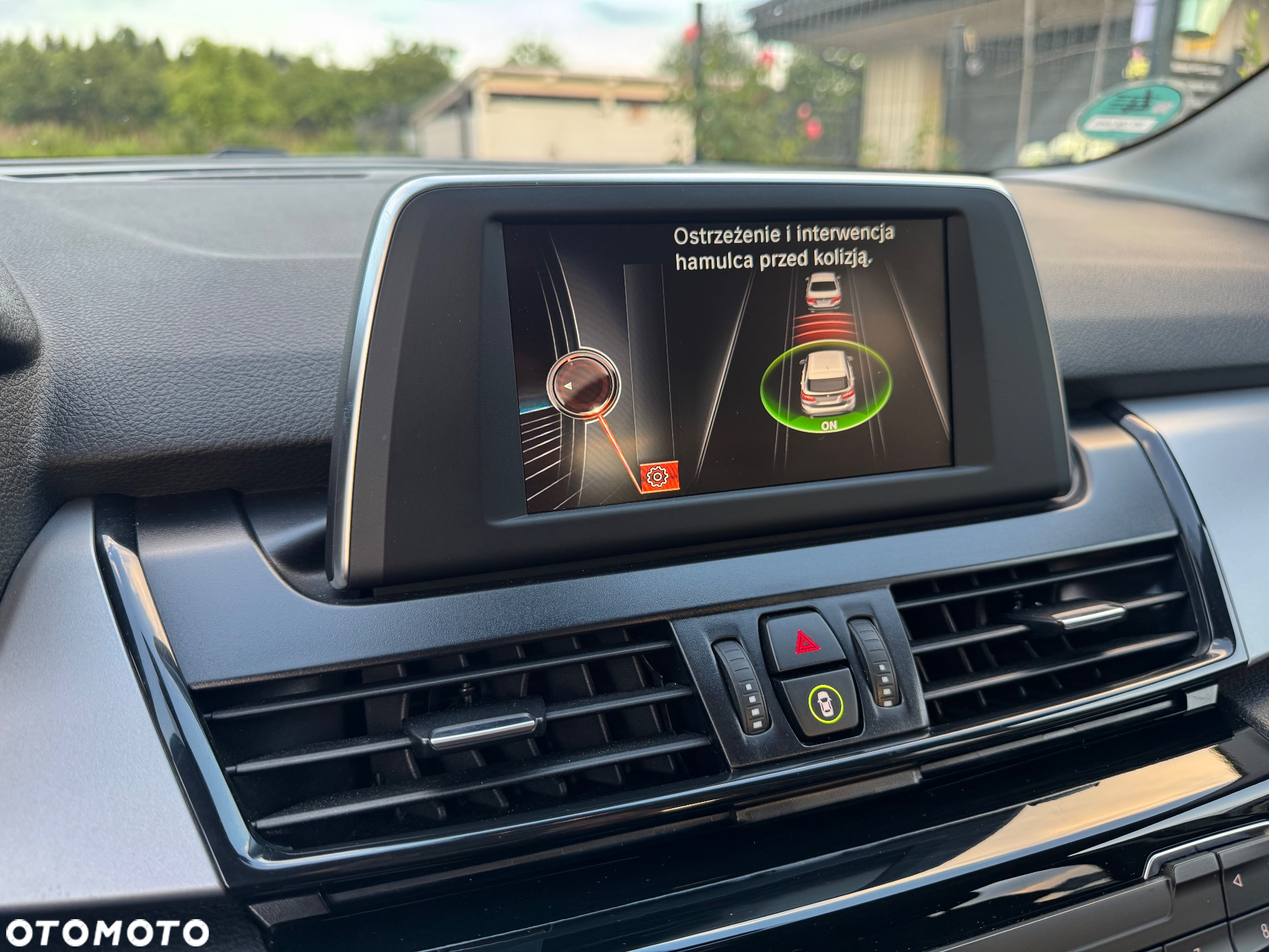 BMW Seria 2 220i Active Tourer Sport Line - 38