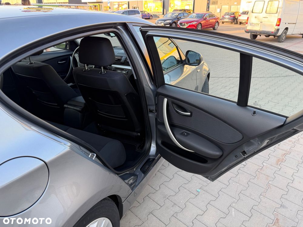 BMW Seria 1 116d DPF Edition Lifestyle - 23
