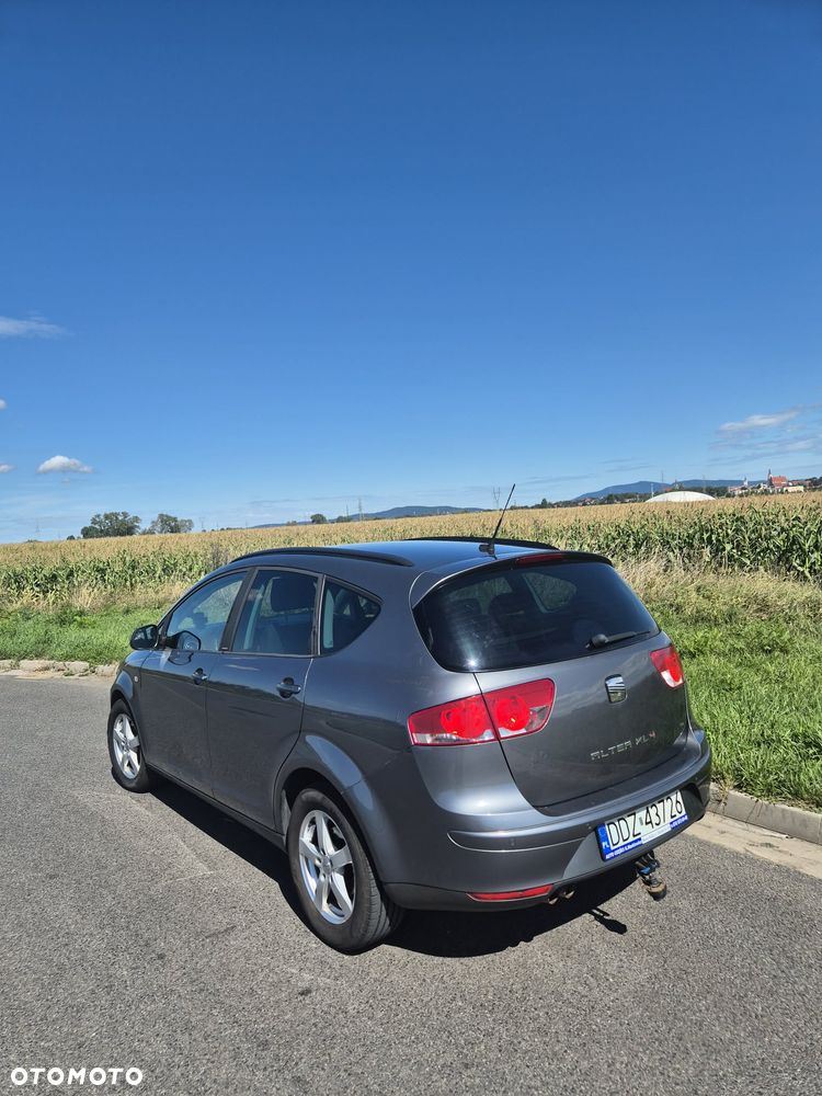 Seat Altea XL 2.0 TDI Allrad DPF Style - 3