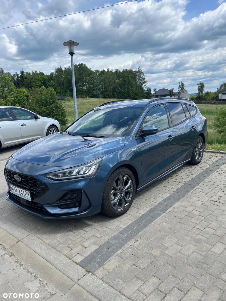 Ford Focus 1.0 EcoBoost mHEV ST-Line X - 2