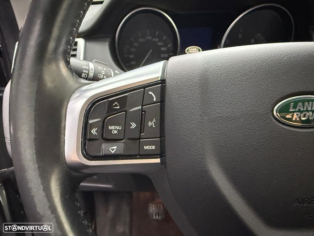Land Rover Discovery Sport 2.0 eD4 R-Dynamic S - 26