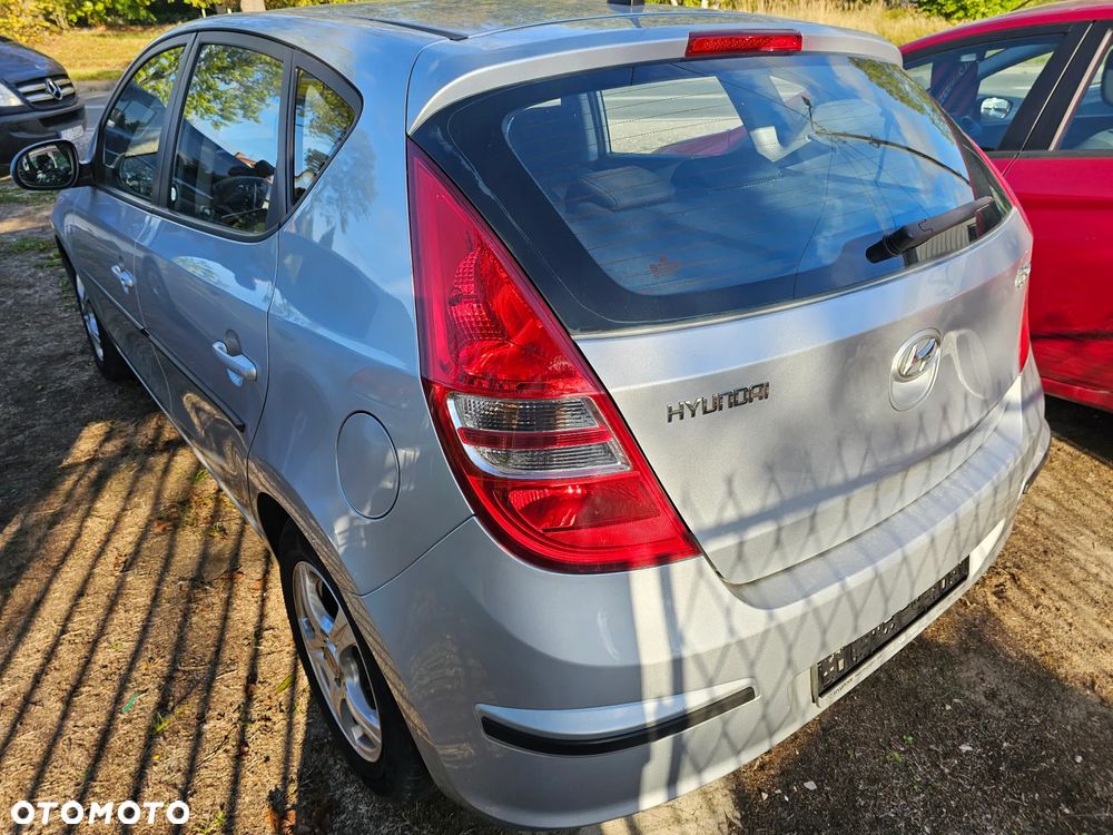 Hyundai i30 1.6 Premium - 7