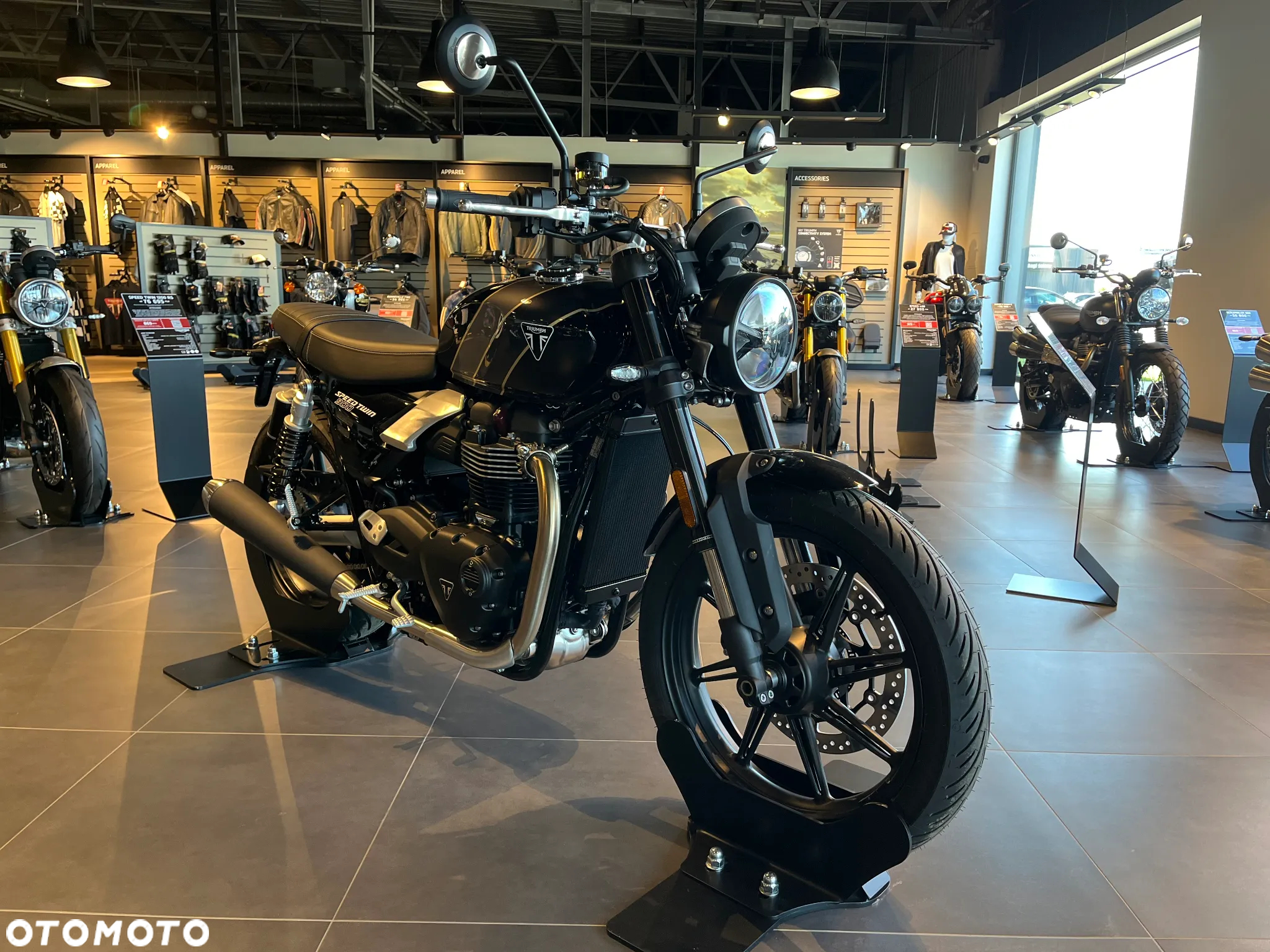 Triumph Speed Twin - 2