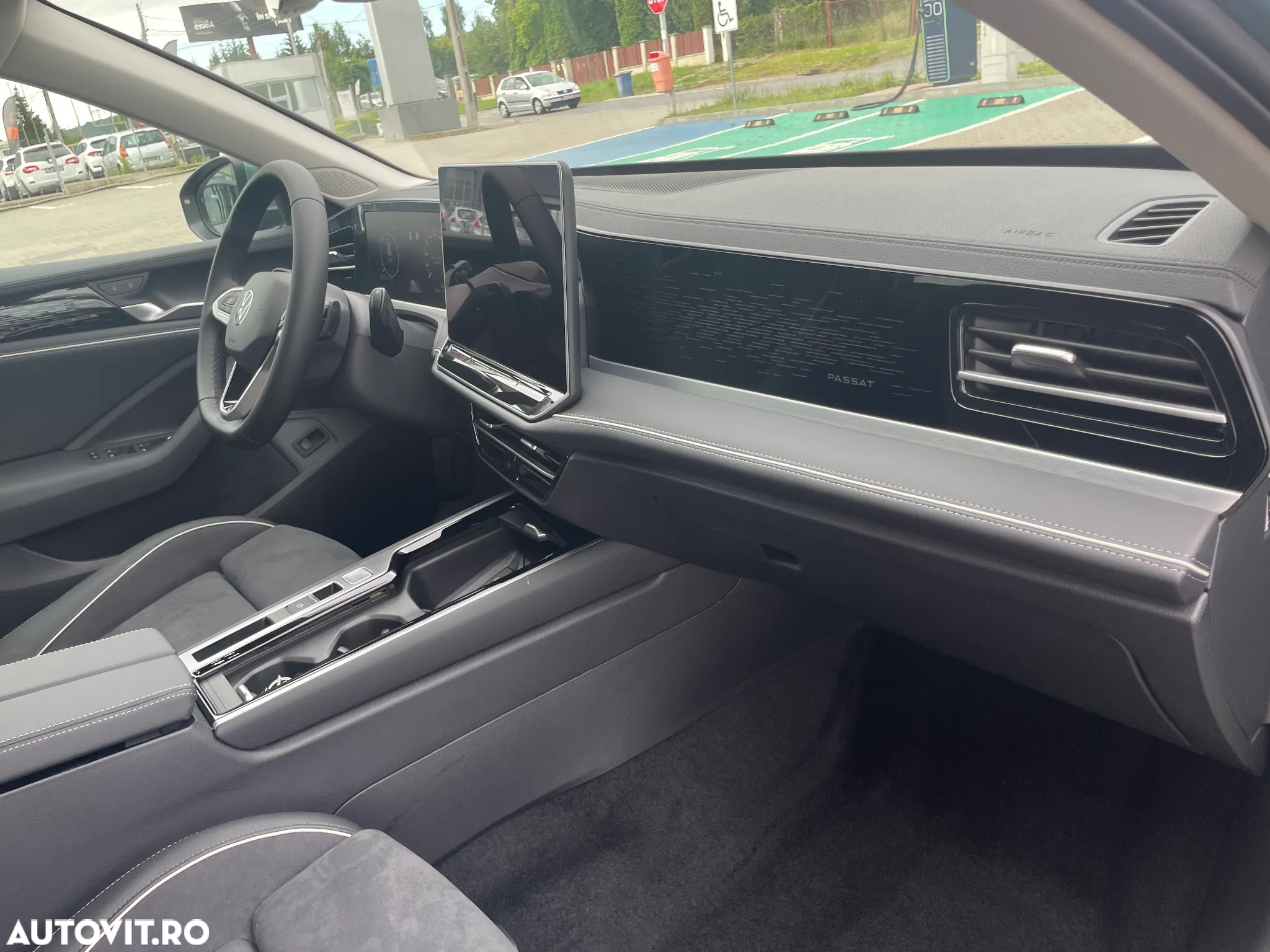 Volkswagen Passat - 22