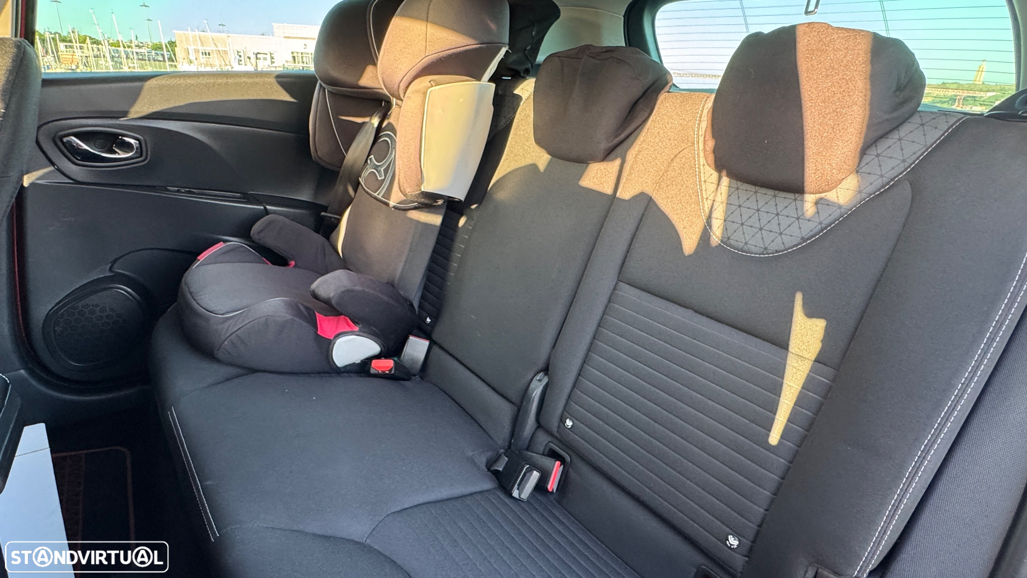 Renault Clio Sport Tourer 1.5 dCi Dynamique S 82g - 15