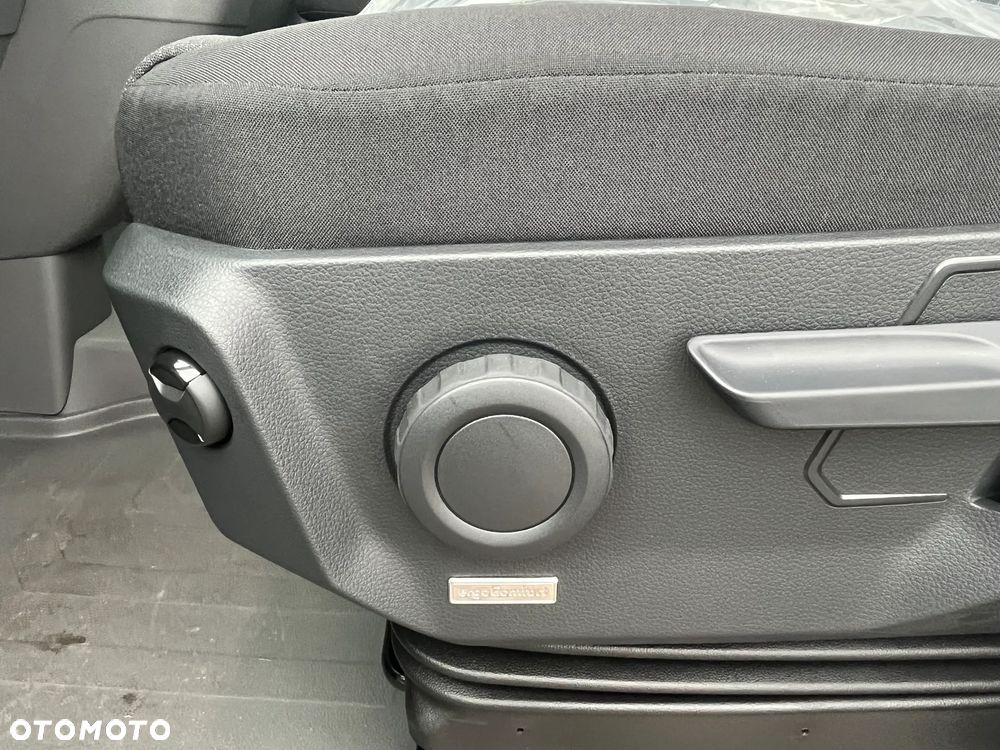 MAN TGE 3.180 4X2F SB - 16