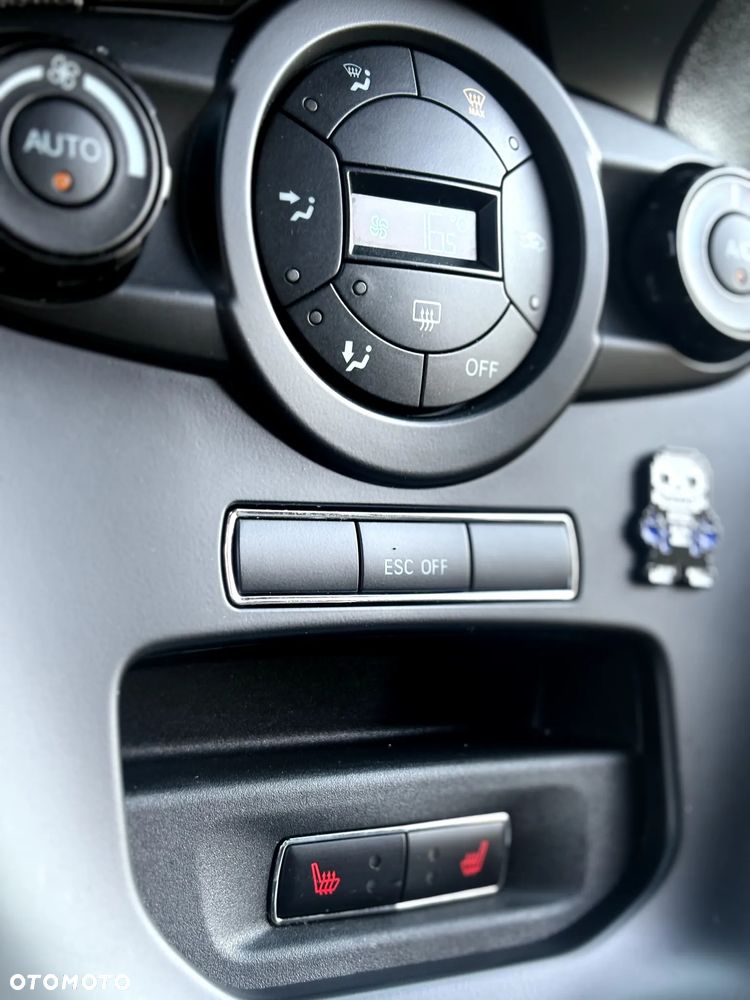 Ford Fiesta 1.6 EcoBoost mit Leder-Sport-Paket ST - 13