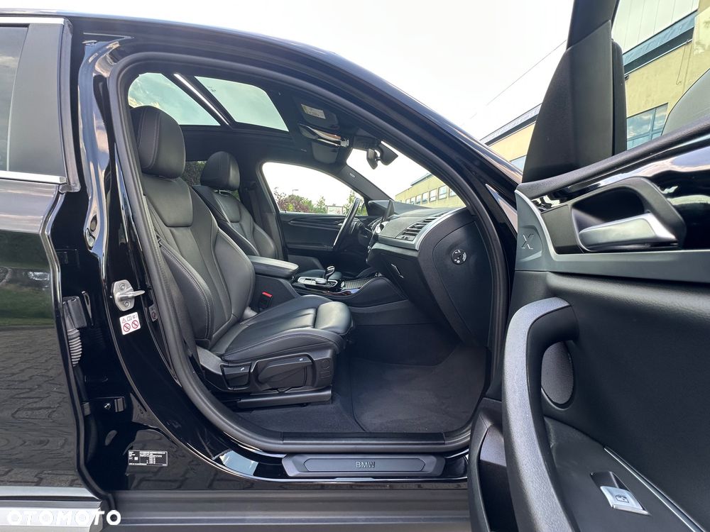 BMW X4 xDrive20d xLine - 23