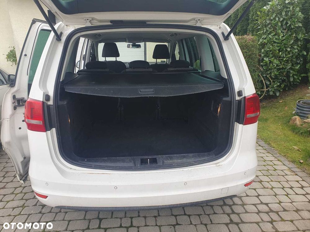 Volkswagen Sharan - 4