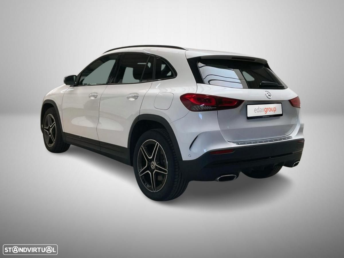 Mercedes-Benz GLA 250 e AMG Line - 2