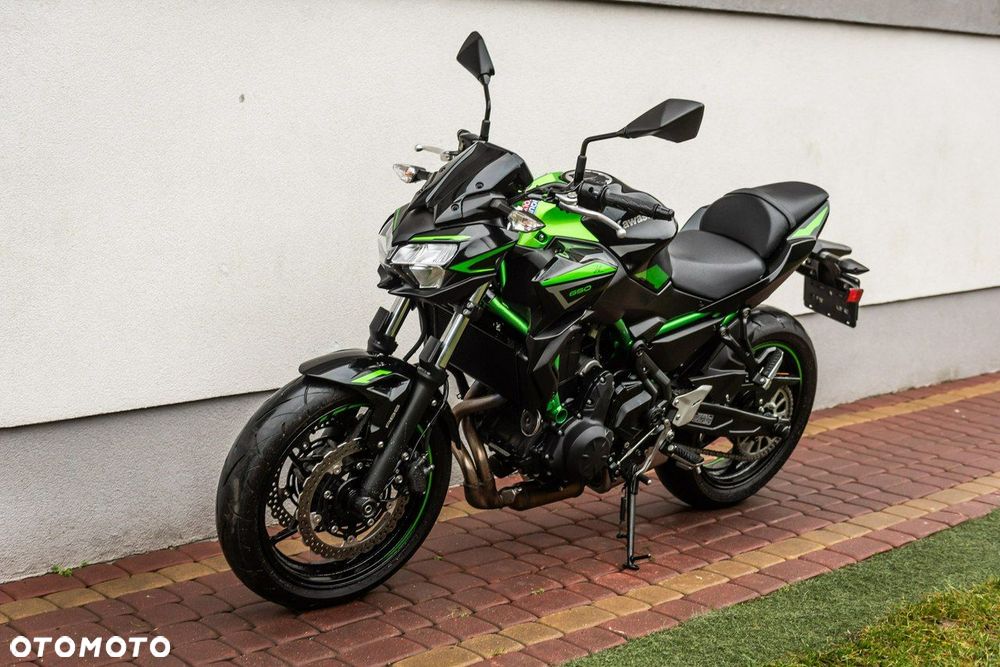 Kawasaki Z 650 - 6