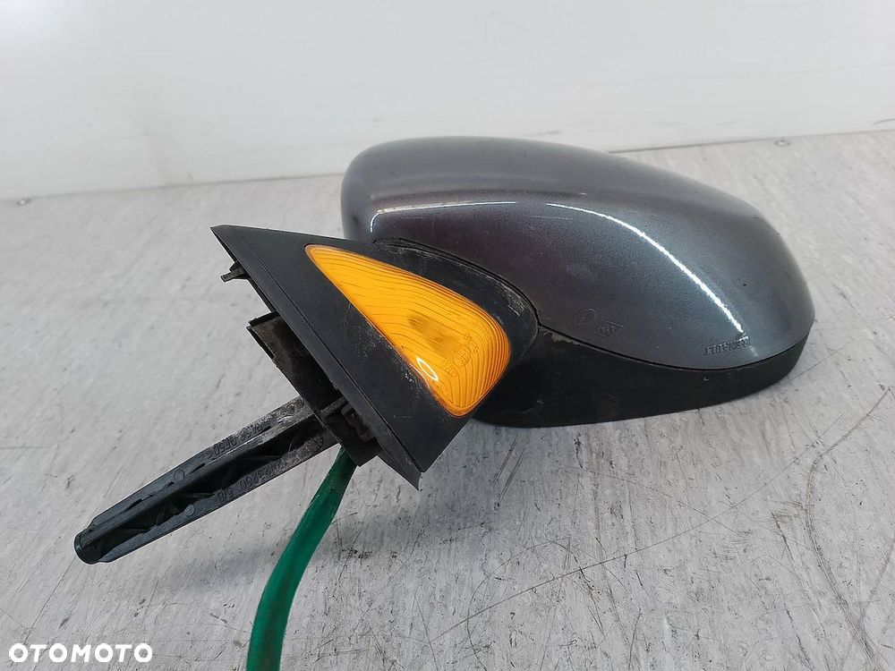 LUSTERKO LEWE RENAULT MODUS E20103022 - 5