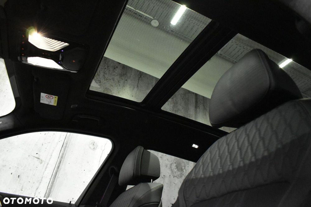 BMW X7 - 28