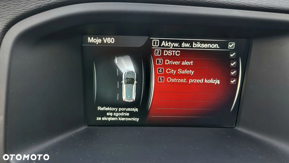 Volvo V60 D4 Momentum - 29