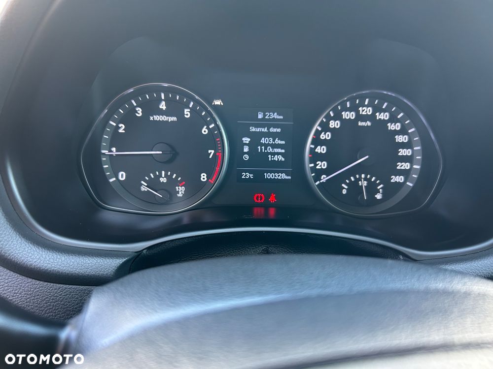 Hyundai i30 1.5 DPI Classic + - 9