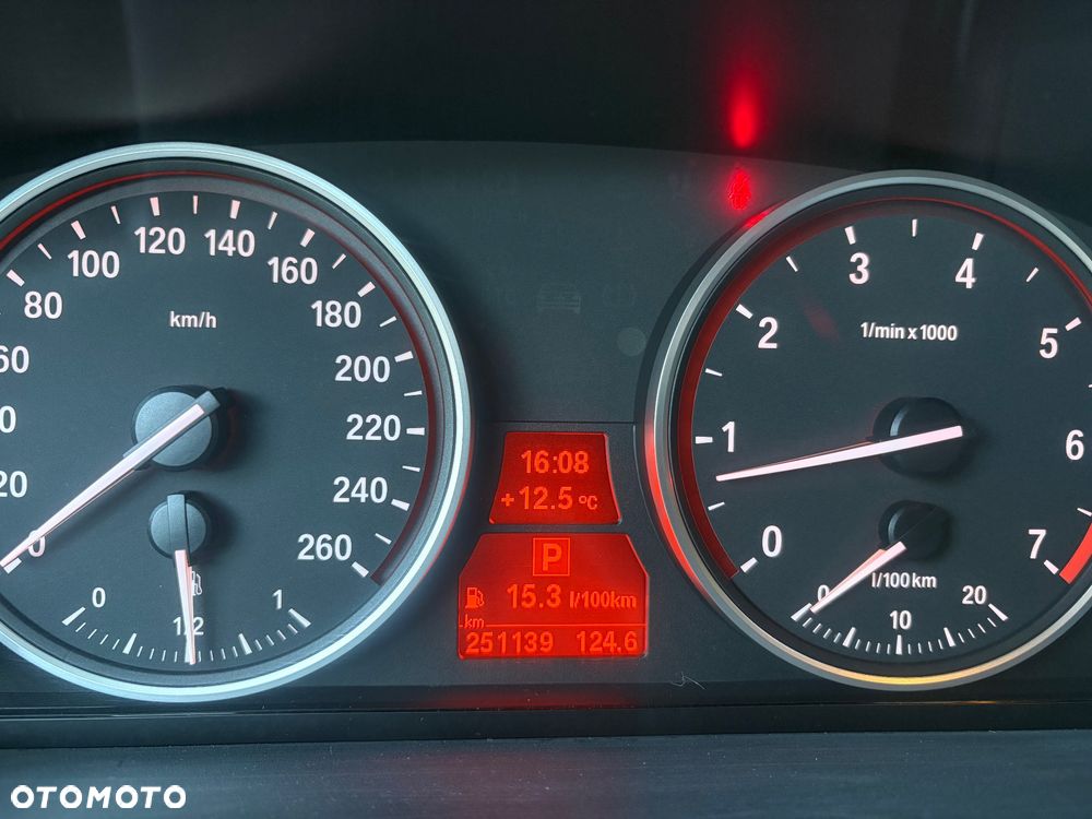 BMW Seria 5 - 17