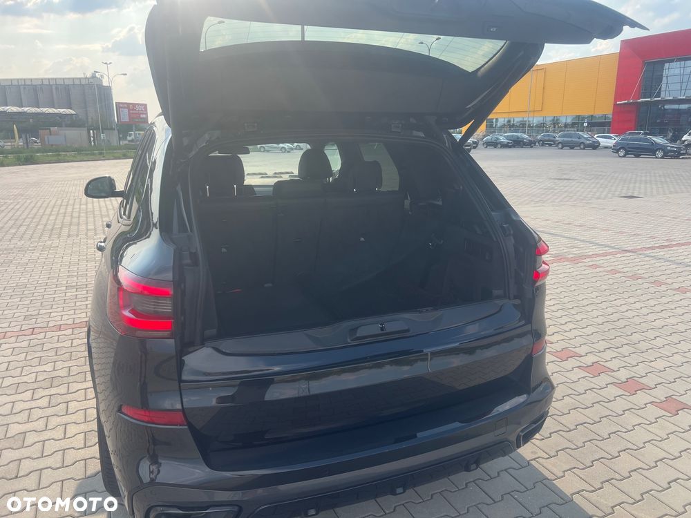 BMW X5 xDrive30d mHEV - 32