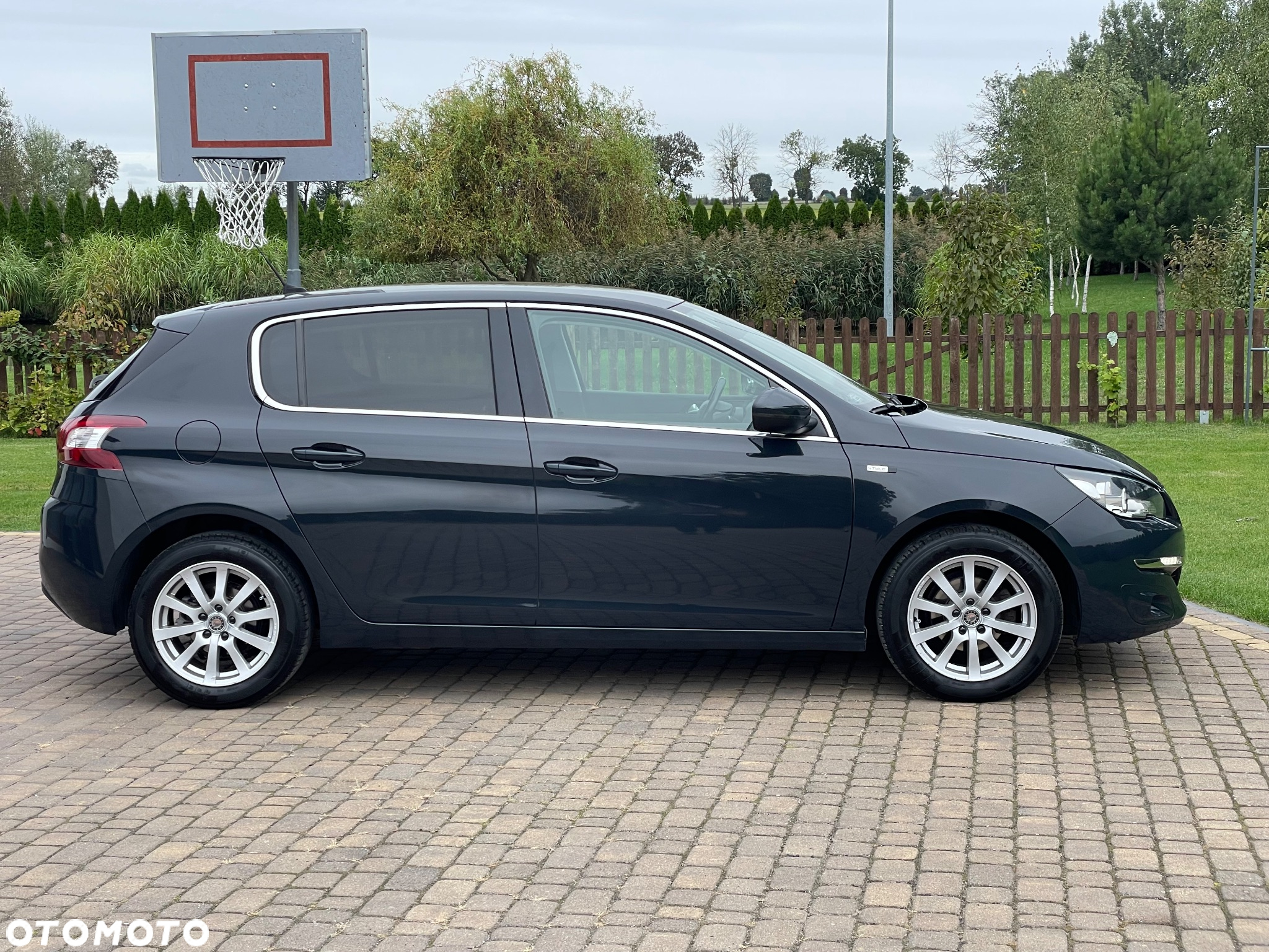 Peugeot 308 PureTech 110 Stop & Start Style - 11