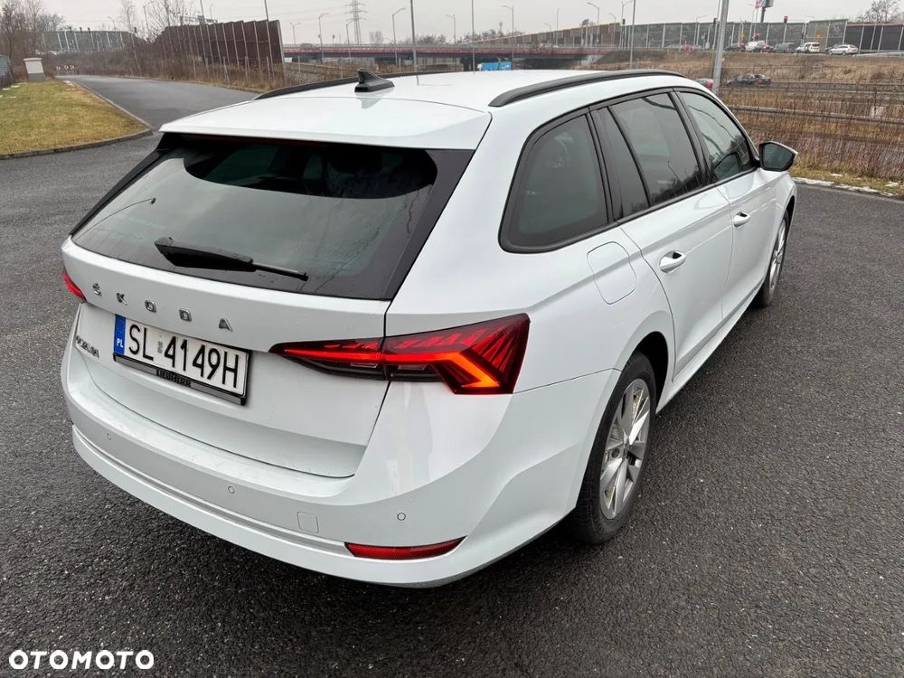 Skoda Octavia 2.0 TDI Ambition DSG - 5