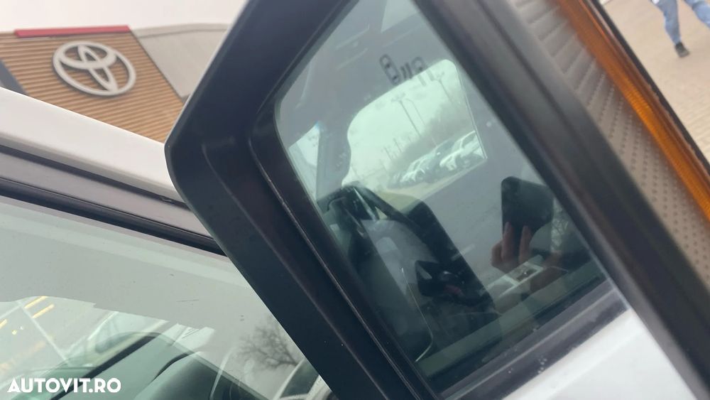 Toyota Land Cruiser 2.8l D-4D 204 CP A/T 7 locuri Luxury AVS - 25