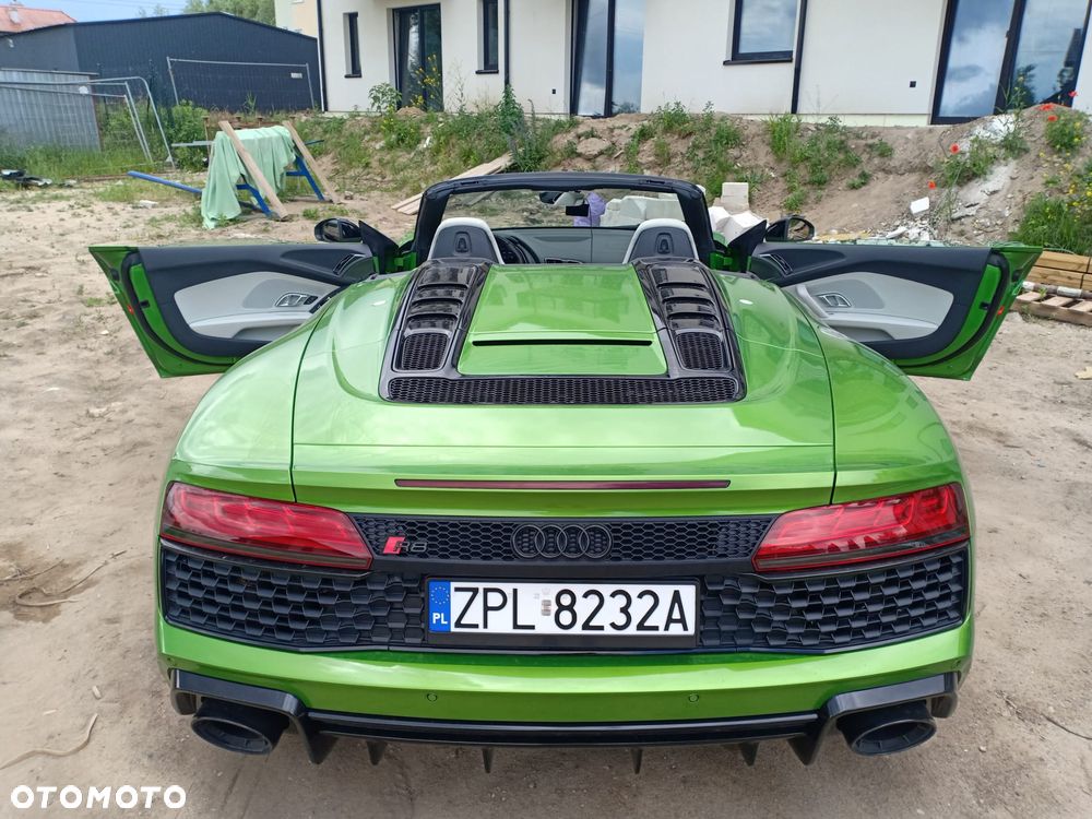 Audi R8 Spyder V10 RWD Performance - 6