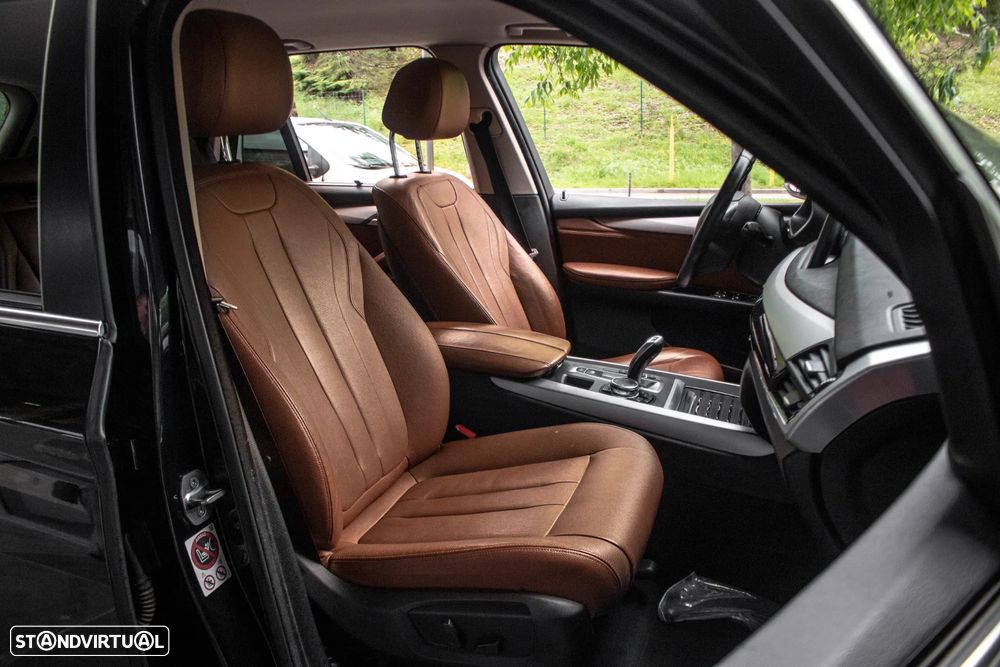 BMW X5 25 d sDrive Comfort 7L - 28