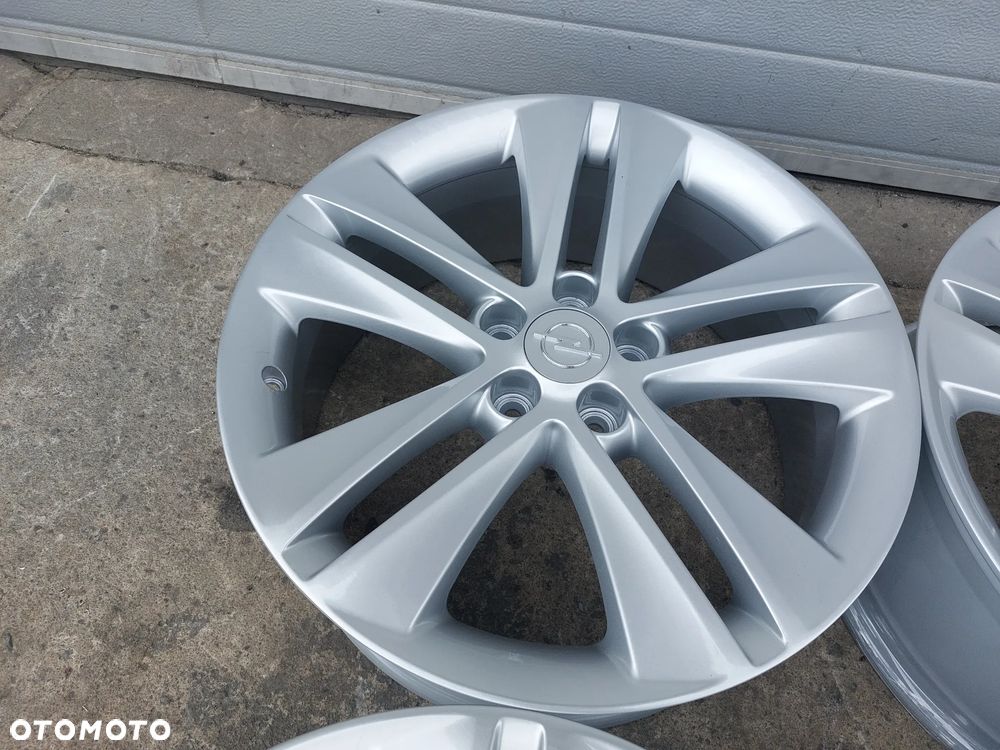OPEL VECTRA C ZAFIRA B MERIVA B SIGNUM ASTRA H FELGI ALUFELGI 18 7.5J ET37 5X110 OE GM 13269540 NOWE - 5