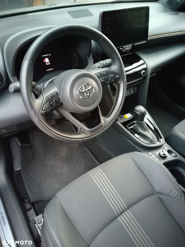 Toyota Yaris Cross - 1