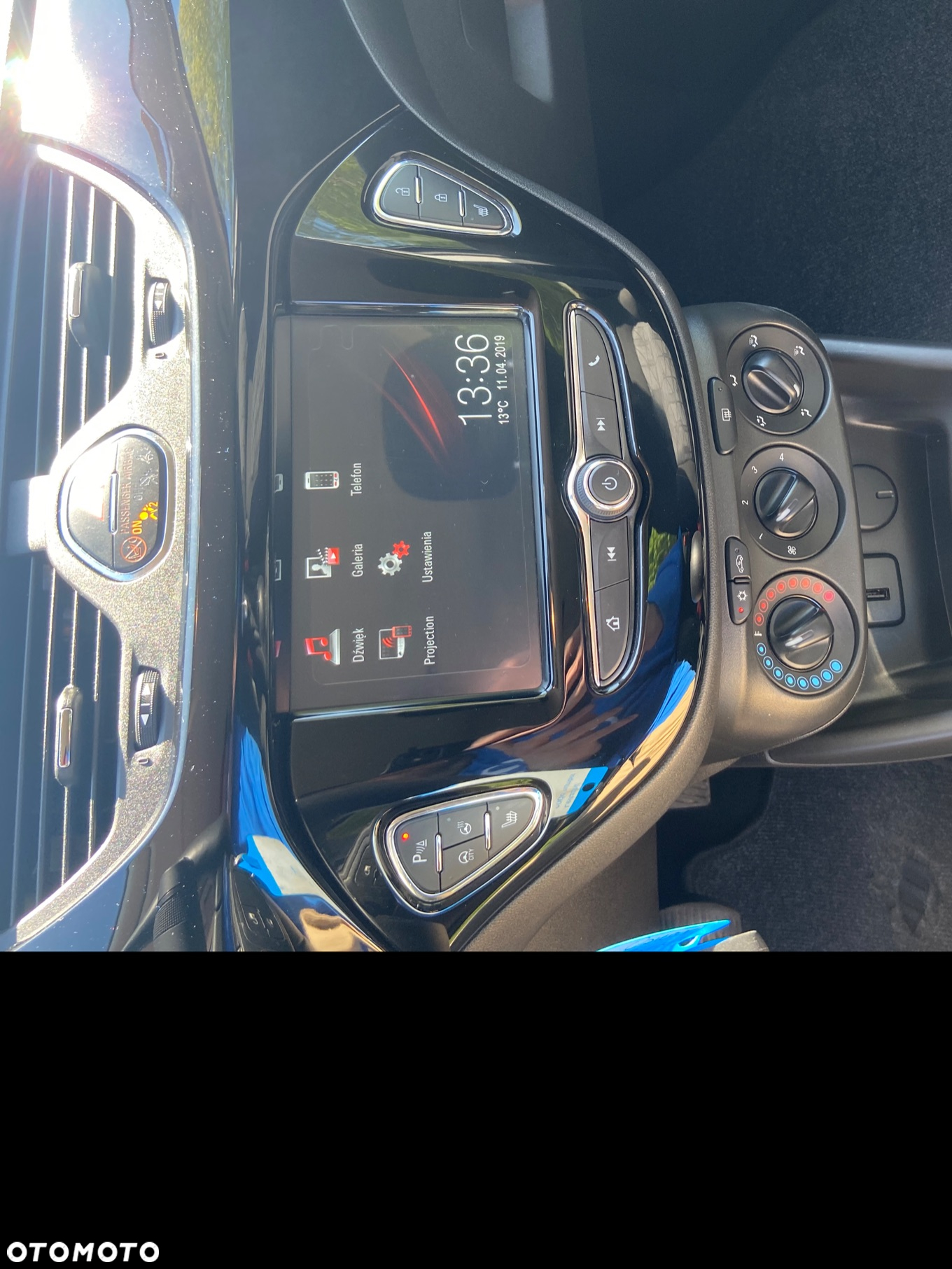 Opel Corsa 1.4 120 Jahre - 13