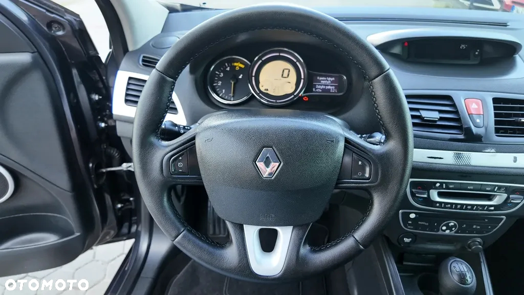 Renault Megane 1.9 dCi Exception - 26