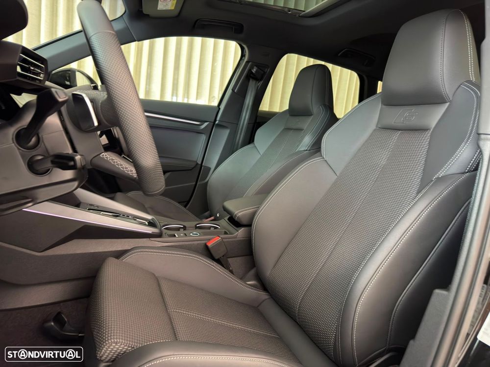 Audi A3 Sportback 40 TFSIe S line - 16