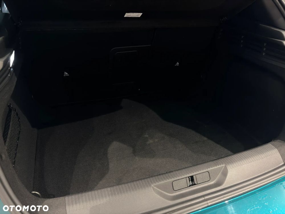 Peugeot 308 1.2 mHEV GT Exclusive S&S e-DCS6 - 21
