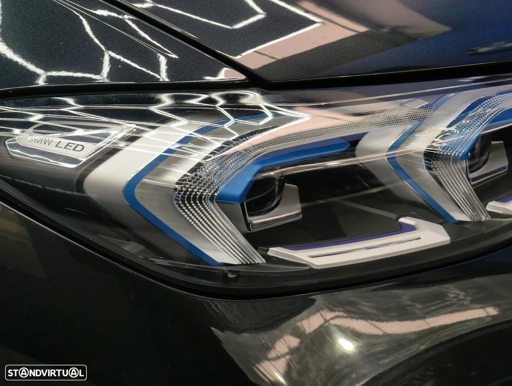 BMW 318 d Pack M Auto - 48