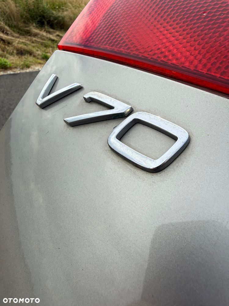 Volvo V70 2.0D Summum - 34