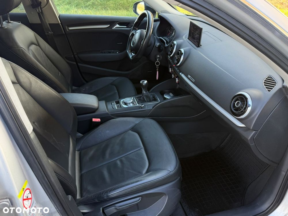 Audi A3 Sportback 1.6 TDI clean diesel Attraction - 16